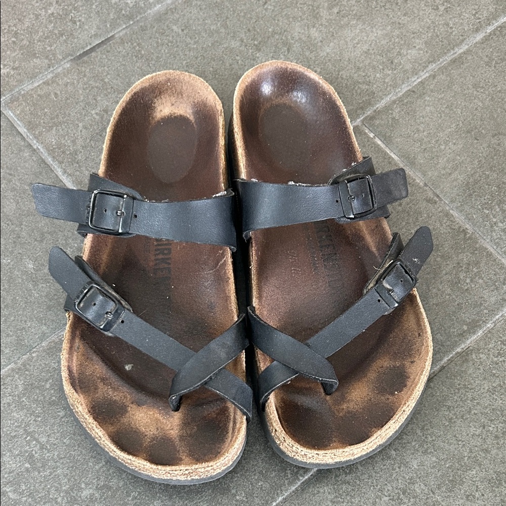 Black Birkenstock sandals size 36